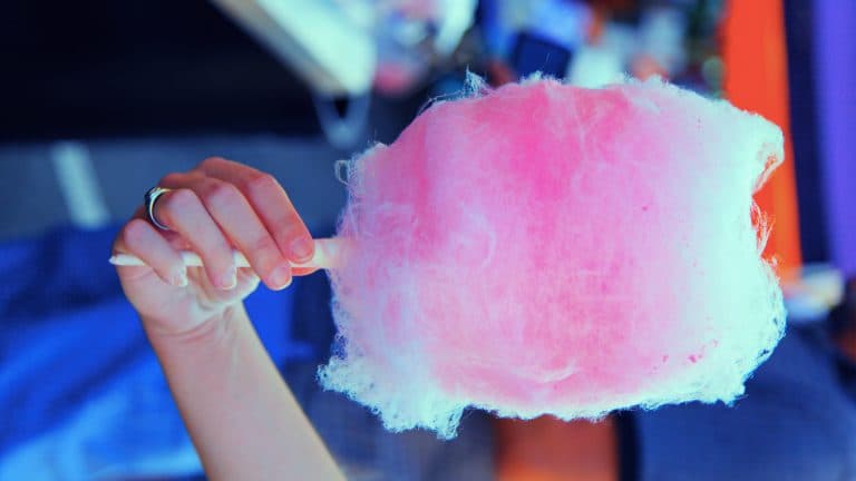 Cotton candy machine